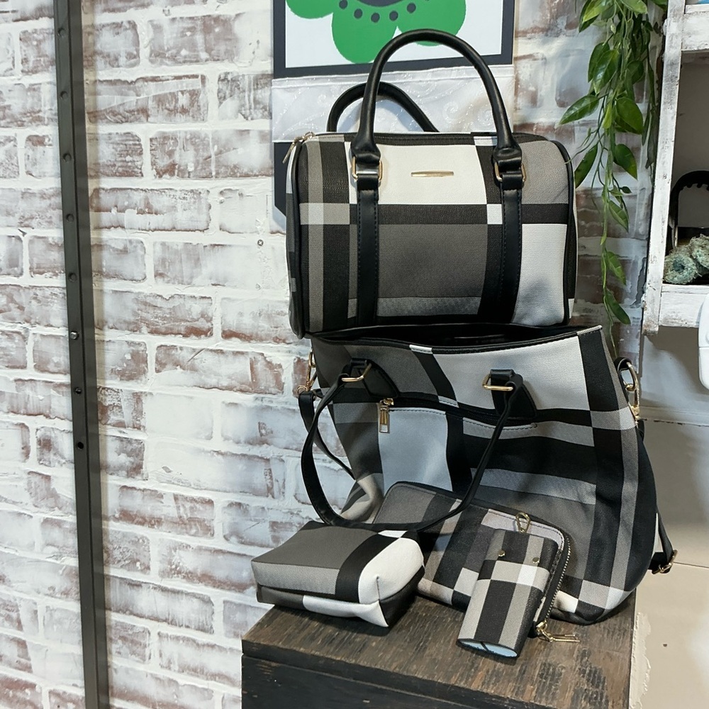 Classic Plaid Black & Gray Travel Tote Set - Unbranded